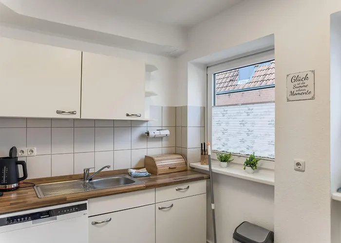 Objekt-nr 7 - Hafen - Rose